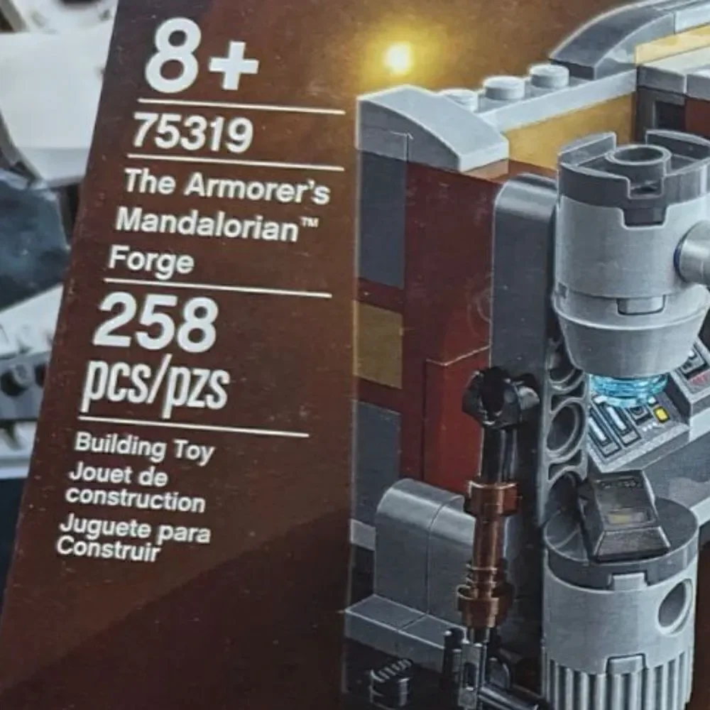LEGO Star Wars 75319 The Armorer’s Mandalorian Forge (Paz Vizala) rare mini fig